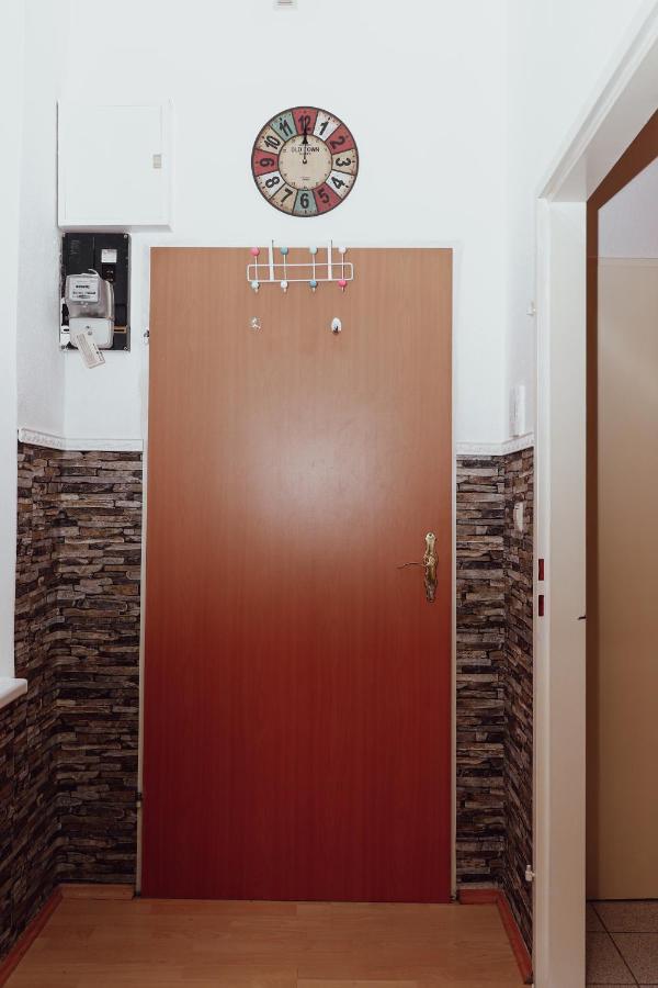 Ruhiges Terrassen Apartment Wien Exteriör bild